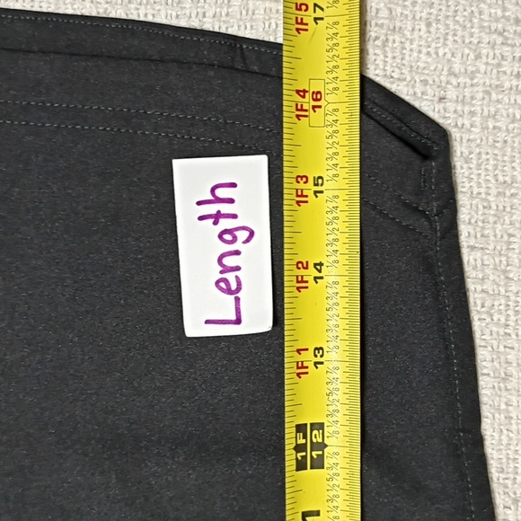 NWT Puma Women's Bermuda Shorts Puma Black Size XS Upf 50 - Picture 8 of 9